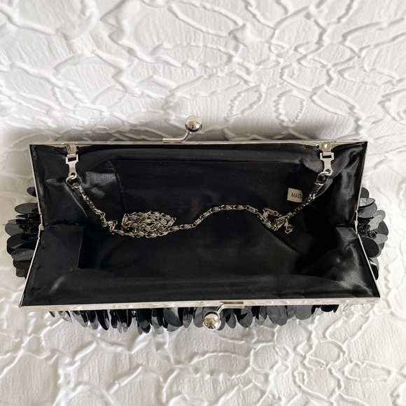 Black Sequins Clutch - Picture 3 of 5